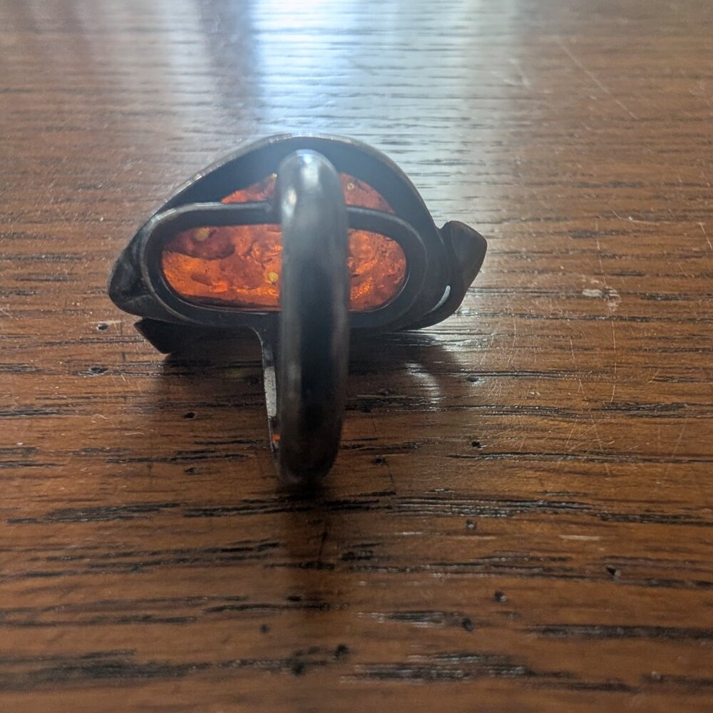Amber ring - Picture 3 of 3